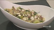 Straccetti con asparagi, pancetta e ricotta