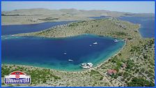 "Navigando lungo la costa Croata"