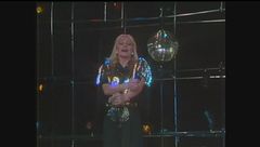 Raffaella Carrà canta "Ballo ballo" a Superclassifica Show 1983