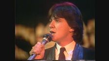 Pupo venticinquenne canta "Cosa farai" a Popcorn 1980
