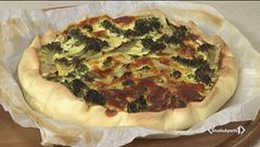 Torta broccoli e pecorino