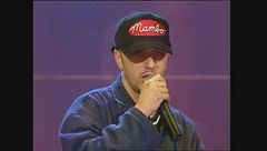 Neffa canta "Aspettando il Sole" a Buona Domenica 1996