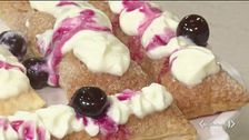 Sfogliette con crema di mascarpone e amarene