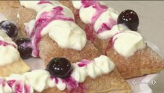 Sfogliette con crema di mascarpone e amarene