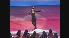 Miriana Trevisan a Non è la Rai canta "I Will Survive"
