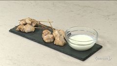 Spiedini di pollo allo zenzero con salsa di soia