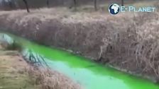 Rozzano: la roggia si tinge di verde ma è solo un test