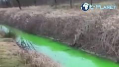 Rozzano: la roggia si tinge di verde ma è solo un test