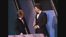 Patrick Duffy di Dallas ai Telegatti 1985