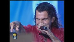 Piero Pelù canta "Pugni chiusi" a Vota la voce 2000