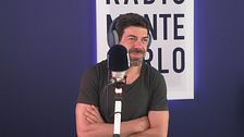 Pierfrancesco Favino legge la bellissima poesia Di tutto restano tre cose