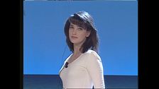 Una giovanissima Alessia Merz canta a Non è la Rai 1993