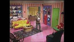 Marco Bellavia presenta un telegiornale dal suo salotto di casa a Bim Bum Bam 1998