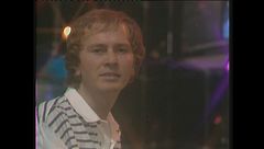 Ron canta "Occhi da chi s'è visto s'è visto" a Superclassifica Show 1982