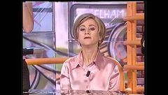 Nives canta "Tintarella di Luna" nel giochino musicale di Mai Dire Gol 1998