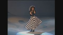 Loredana Bertè canta "Fotografando" ai Telegatti 1986