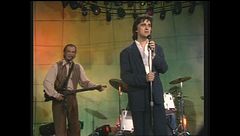 Gli Stadio si esibiscono in "Puoi fidarti di me" a Superclassifica Show 1989