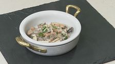 Spezzatino vegetale in bianco con funghi