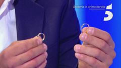 La terza puntata di C'è Posta per Te ci attende questa sera