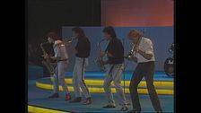 I Ladri di biciclette cantano "Dr. Jazz & Mr. Funk" a Vota la voce '89