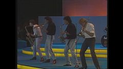 I Ladri di biciclette cantano "Dr. Jazz & Mr. Funk" a Vota la voce '89