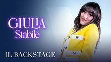 Il backstage di Giulia Stabile