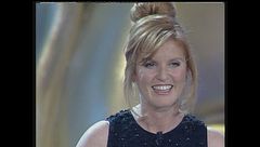 Sarah Ferguson consegna il Telegatto 1997 alla trasmissione per ragazzi