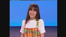 Una giovanissima Antonella Mosetti canta Only You