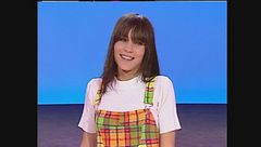 Una giovanissima Antonella Mosetti canta Only You