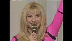 "Cento", la sigla di Buona Domenica 1995 con Lorella Cuccarini