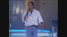 Roberto Vecchioni canta "O primm'ammore" a Festivalbar 1997