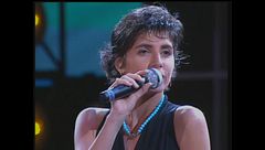 Giorgia canta "Nessun dolore" di Lucio Battisti a Festivalbar 1994