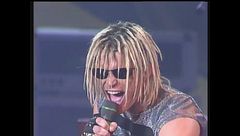 Billy Idol canta, sfida Eros Ramazzotti e quasi cade a Vota la voce 1993