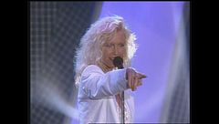 Patty Pravo canta "Oltre l'Eden..." a Festivalbar 1989