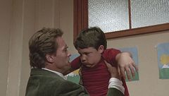 Un poliziotto alle elementari