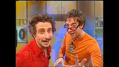 Luca e Paolo nei panni di Nek e Nek a Mai dire Gol 2001