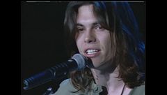 Gianluca Grignani canta "Primo treno per Marte" a Buona Domenica 1995