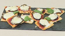 Pizzette di melanzane