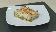 Lasagna carciofi funghe e piselli