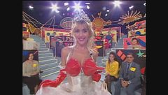 La pornostar Selen e gli spot alla carta da imballaggio a Ciro, il Figlio di Target