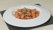 Mezze maniche al ragù di pesce