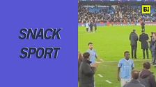 Haaland "protegge" Bernardo Silva dopo il rigore sbagliato