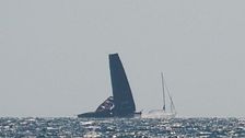 Paura ma senza feriti per Alinghi: albero spezzato