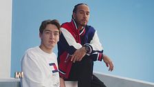 Jo Squillo: Tommy Hilfiger, la nuova capsule collection in collaborazione con Mercedes e Clarence Ruth