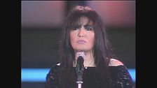 Loredana Bertè canta "La pelle dell'orso" a Festivalbar 1997
