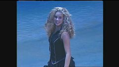 Eleonora Cecere si scatena a Non è la Rai
