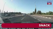 Razzo di Hezbollah colpisce autostrada nel nord di Israele
