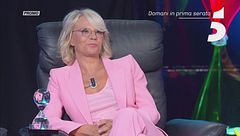 La sesta puntata ci aspetta domani