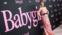 Nicole Kidman interpreta il flower power, trend di stagione