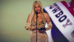Grammy Awards, il trionfo di Beyoncé e tutti i look della serata